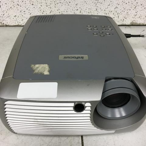 infocus x2 dlp projector